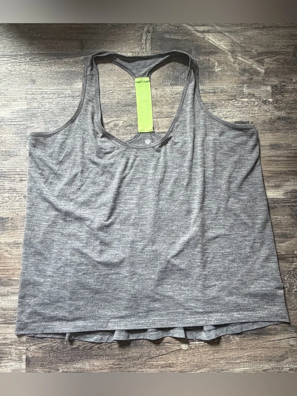 Lot of 2 athletic orange v-neck gray racerback tank tops women’s 2x